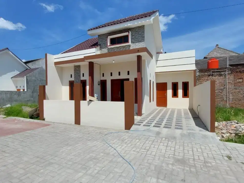 rumah murah di gumpang kartasura dp 0% kpr di bantu dari awal sampai acc lokasi nyaman dan aman cocvok untuk investasi/ tempat tinggal