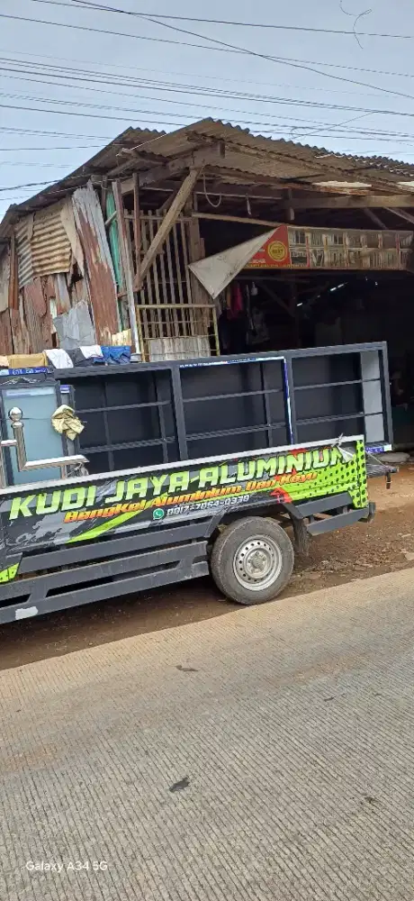 Jual kusen pintu satu dan pintu dua dari bahan aluminium dan kayu