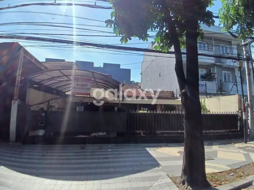 Rumah Di Jalan Raya Perak Barat