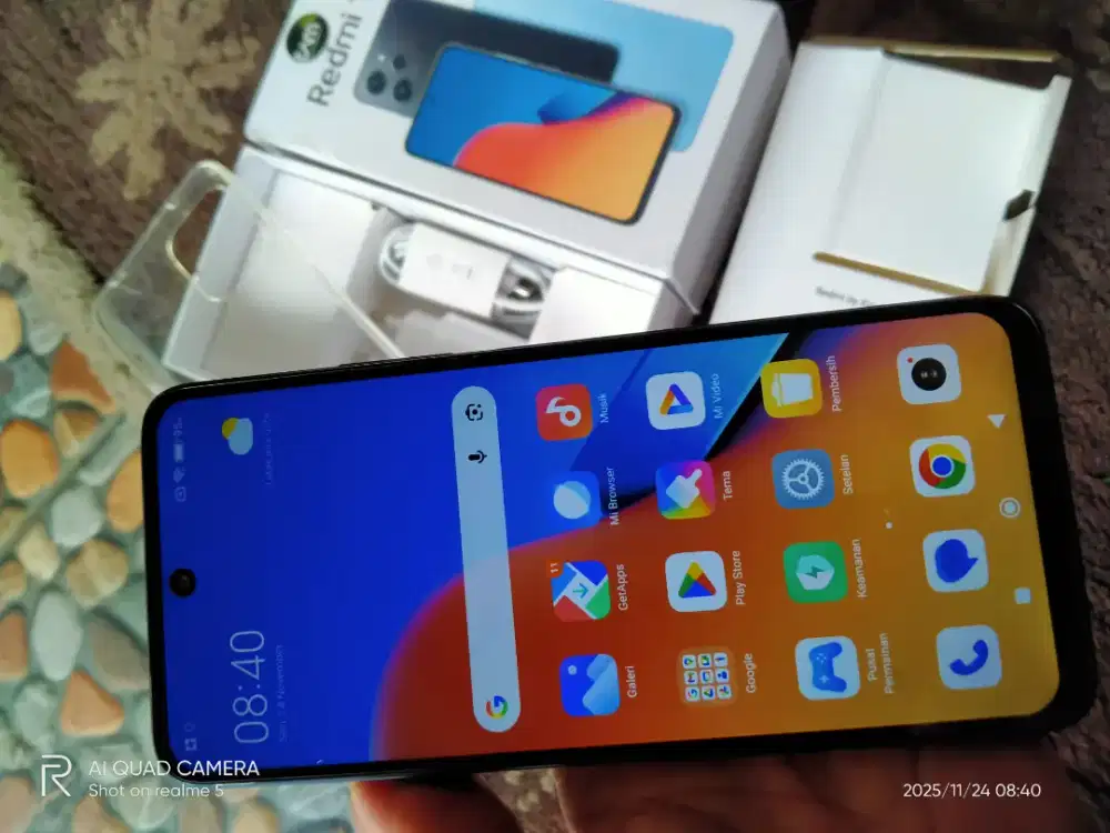Redmi 12(8+4/256)segel.fulset Baru seminggu.no minus.PAS