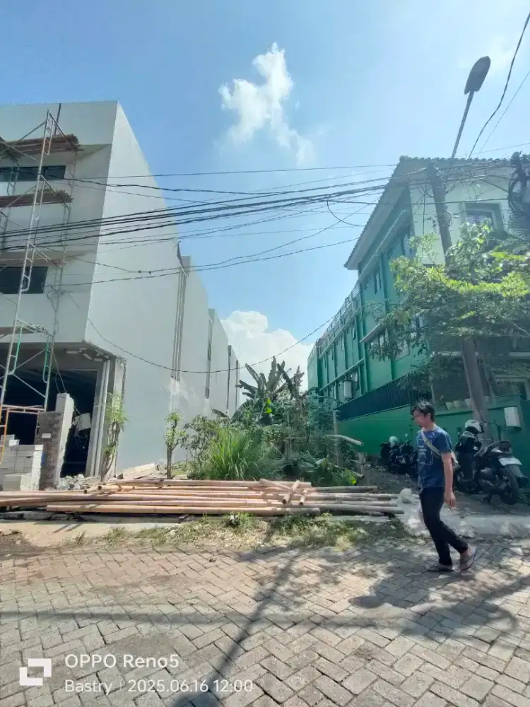 Tanah Sigura Gura Depan Kampus ITN Kota Malang