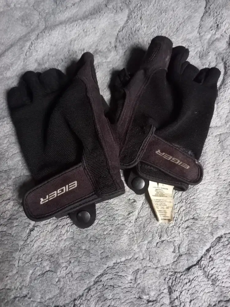Original Sarung tangan Eiger,size L,kuat awet.