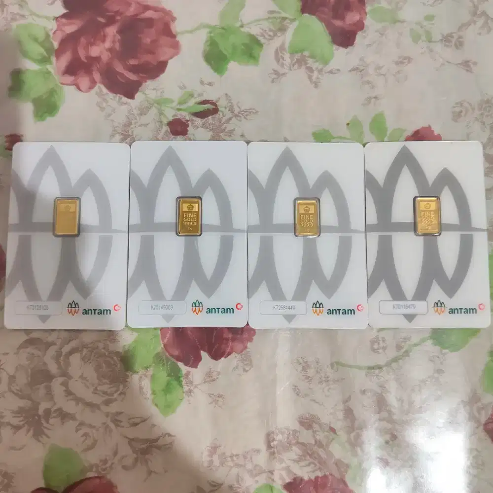 Jual Logam Mulia Emas Antam pecahan 1 gram th 2025, 2024, 2023, 2020