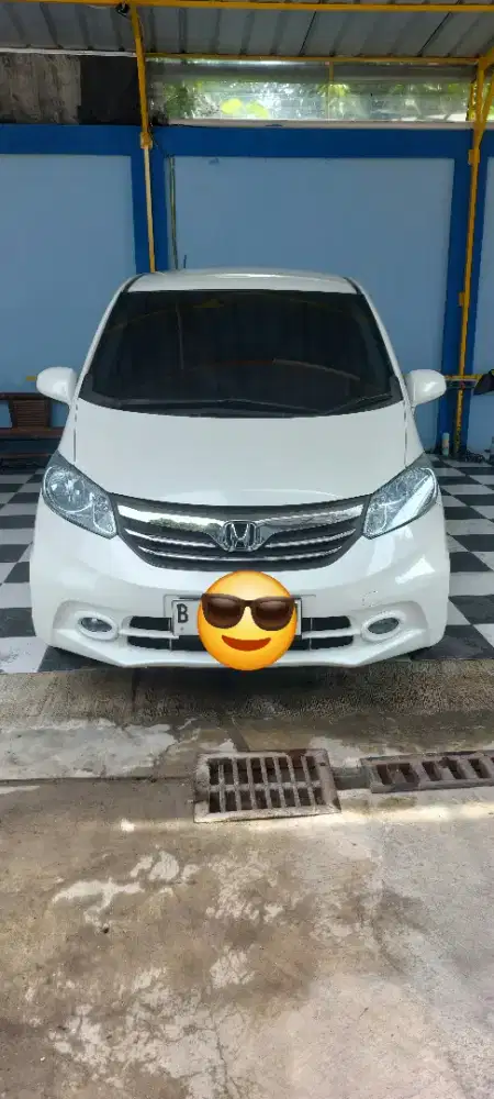 Honda Freed 2012 Bensin