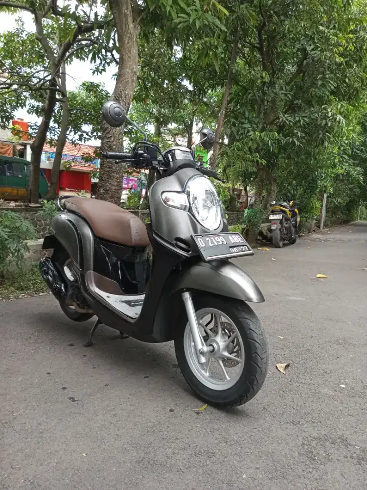 Honda Scoopy donat CBS ISS mulus orsinil