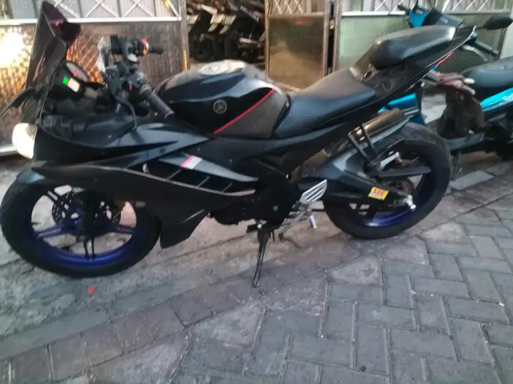 Yamaha R15  2015 tgn 1 ors mesin hls nurmal PJK aman lkp