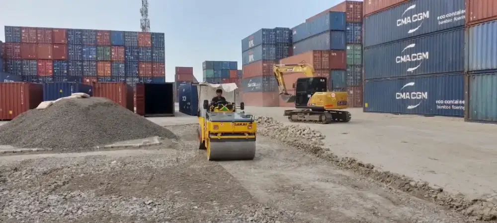 Vibro Wales dozer crane excavator pc50 becko pc75 breaker pc78 becko