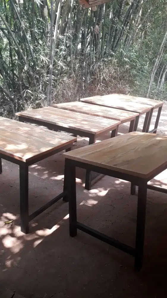 Set meja plus kursi warkop,kedai dll