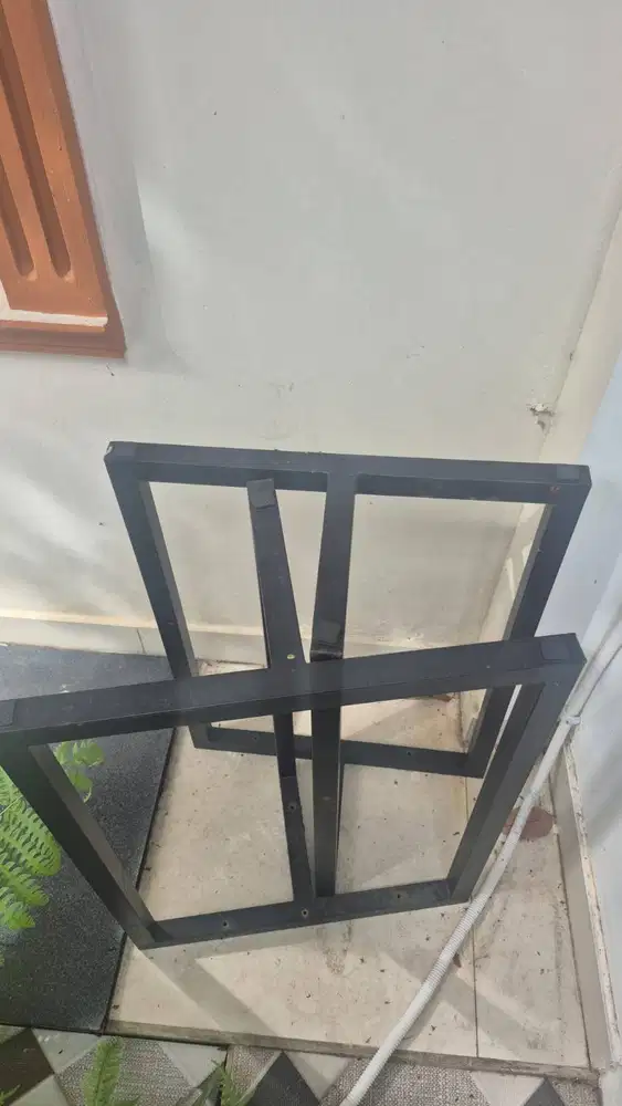 Dijual: Kaki Meja Besi Hollow Hitam – Model 3 (2 Pasang / 4 Kaki Total