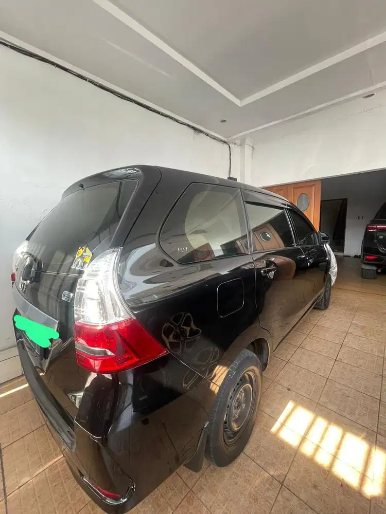 Dijual mobil pemakaian pribadi nama sendiri