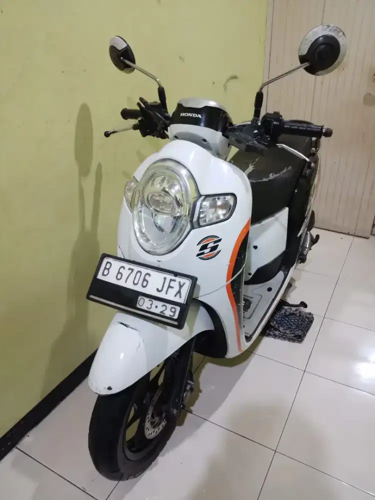 Honda scoopy donat 2019