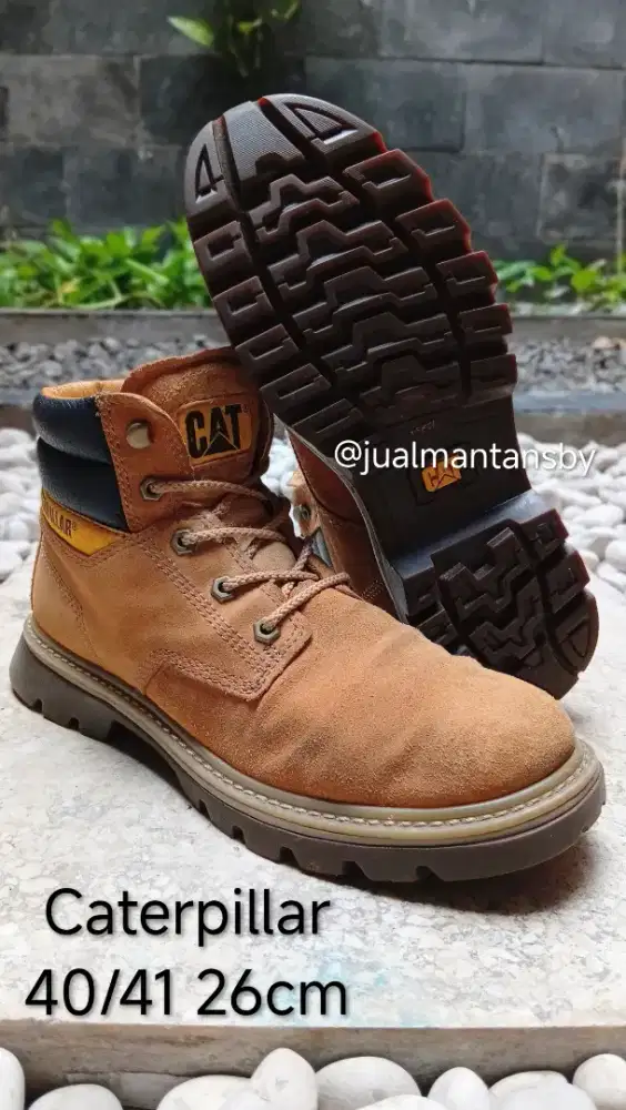 CATERPILLAR Outdoor Work Boots Made in Bangladesh