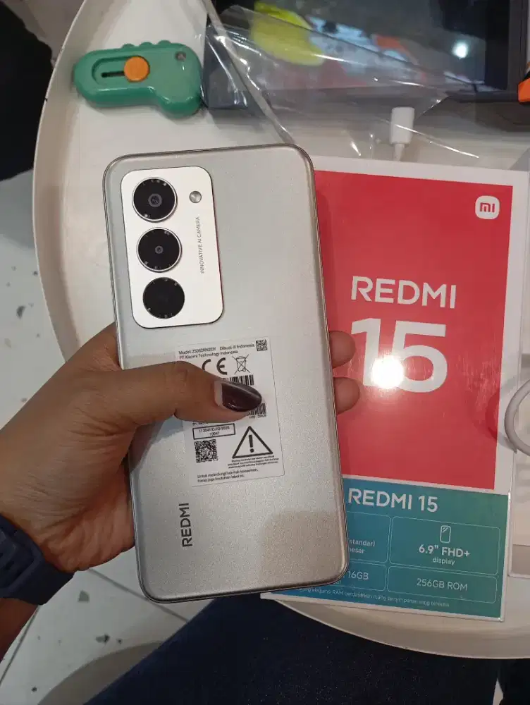 Redmi 15 8+8/128