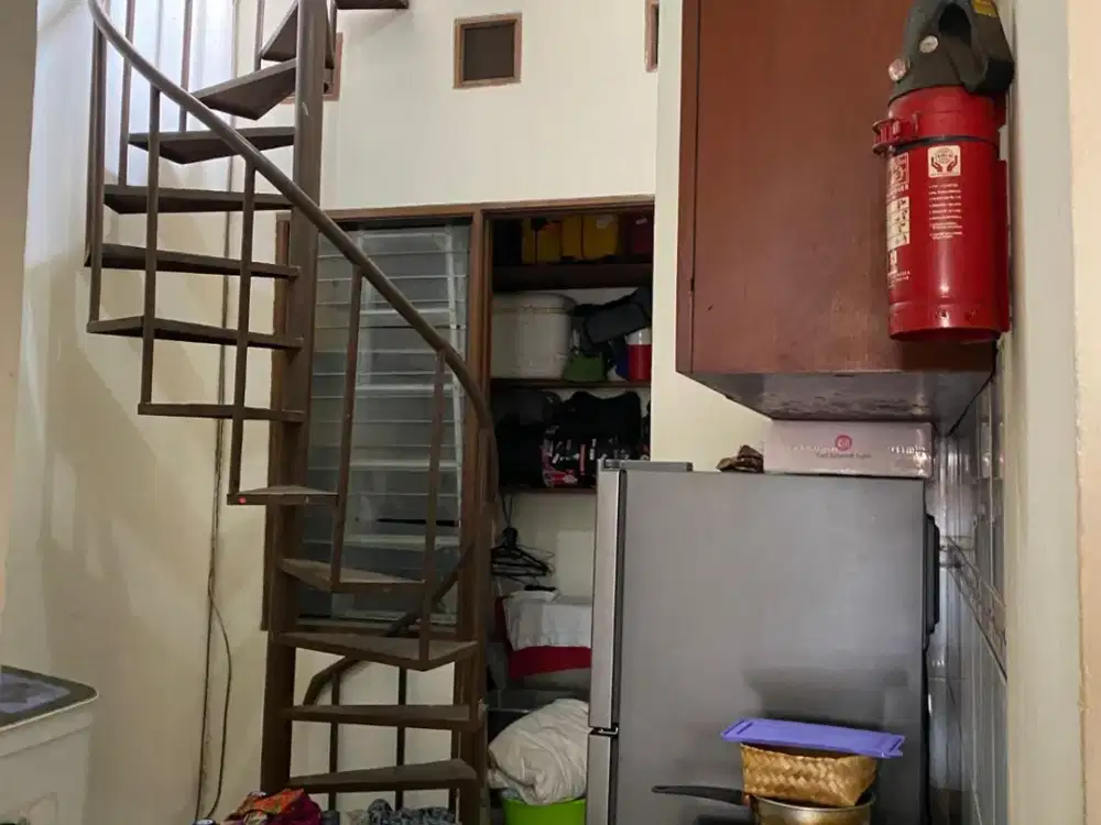 dijual Rumah di Ciputat luas 556 M2