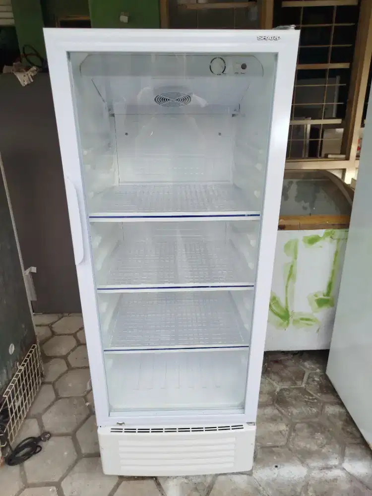 Showcase Sharp murah