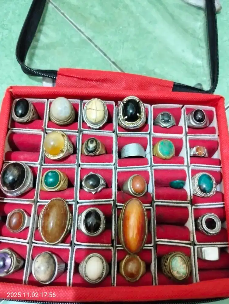 berbagai macam batu cincin