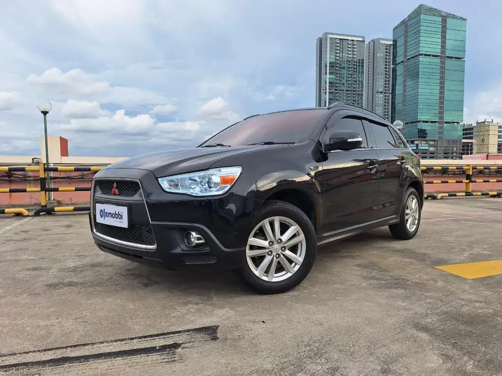DP MURAH - Mitsubishi Outlander Sport 2.0 GLS Bensin-AT 2013