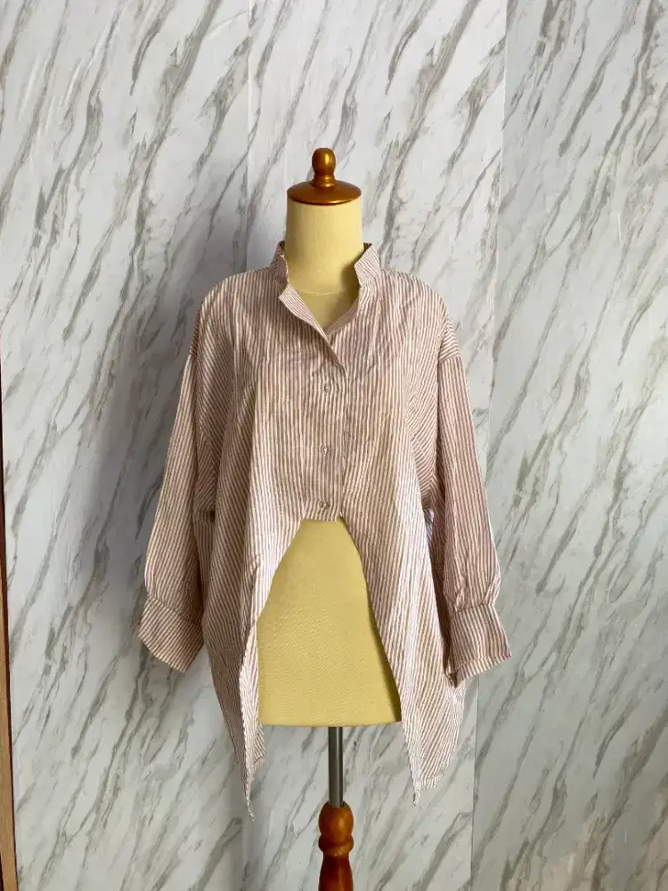 PRELOVED OUTER ATASAN KOTAK