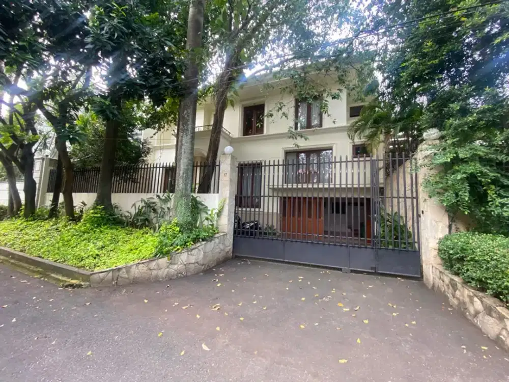 For Rent Beautiful Stand Alone House With Garden and Swimming Pool In the Backyard, In Elite Area Pondok Indah