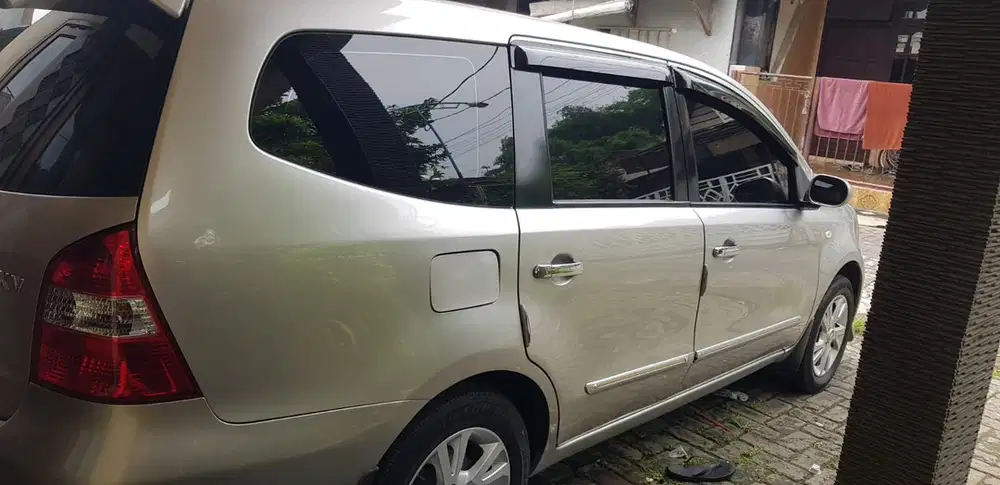 Nissan Grand livina 2013 Bensin