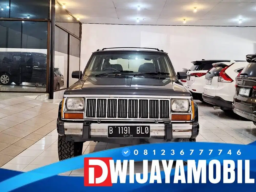 Jeep Cherokee 4.0L Limited Bensin AT 1995