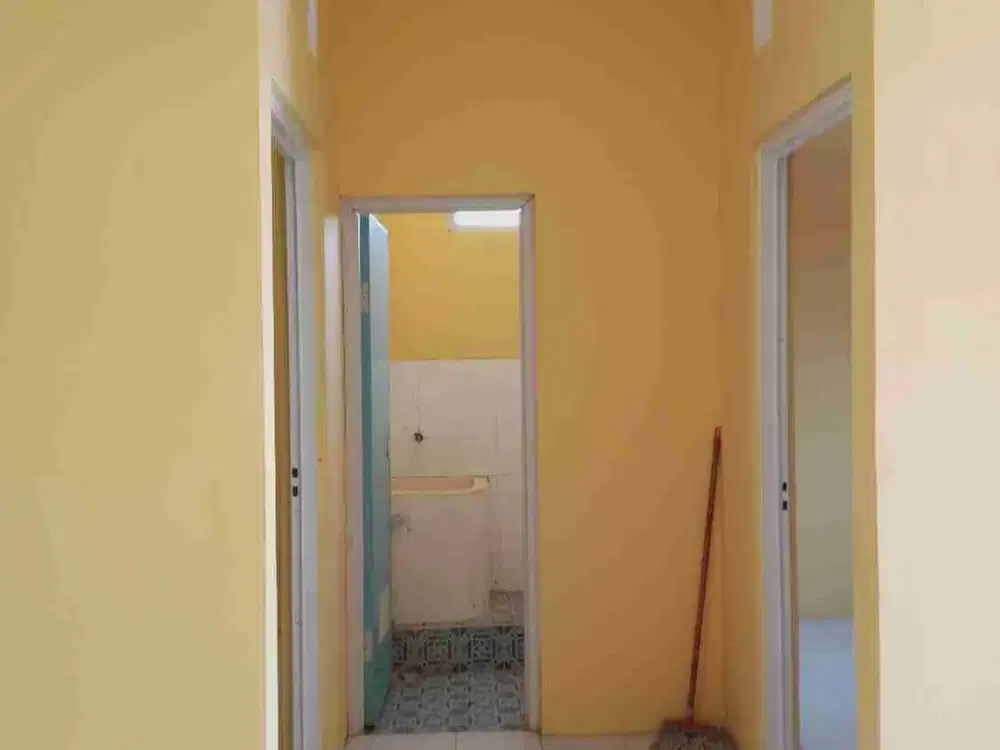 Rumah Ready harga ndlosor ditengah perum Gedawang Permai III