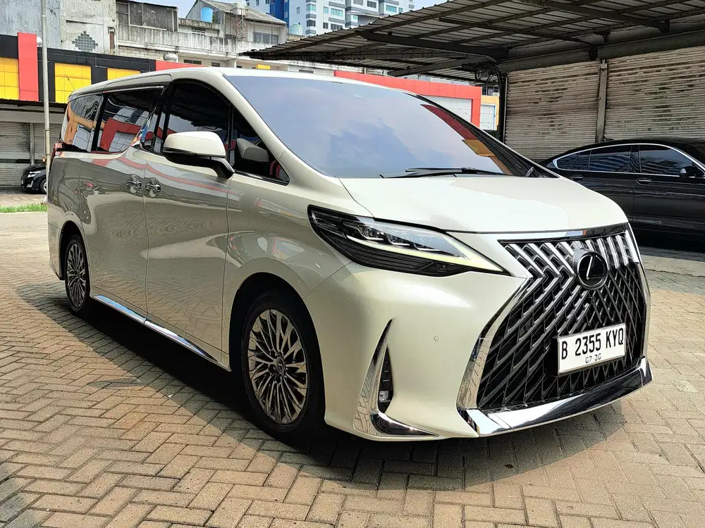 LEXUS LM350 7 SEATER NIK 2023