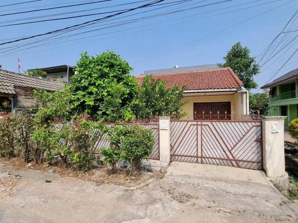 JUAL CEPAT Rumah Hook  Komplek INKOPAD