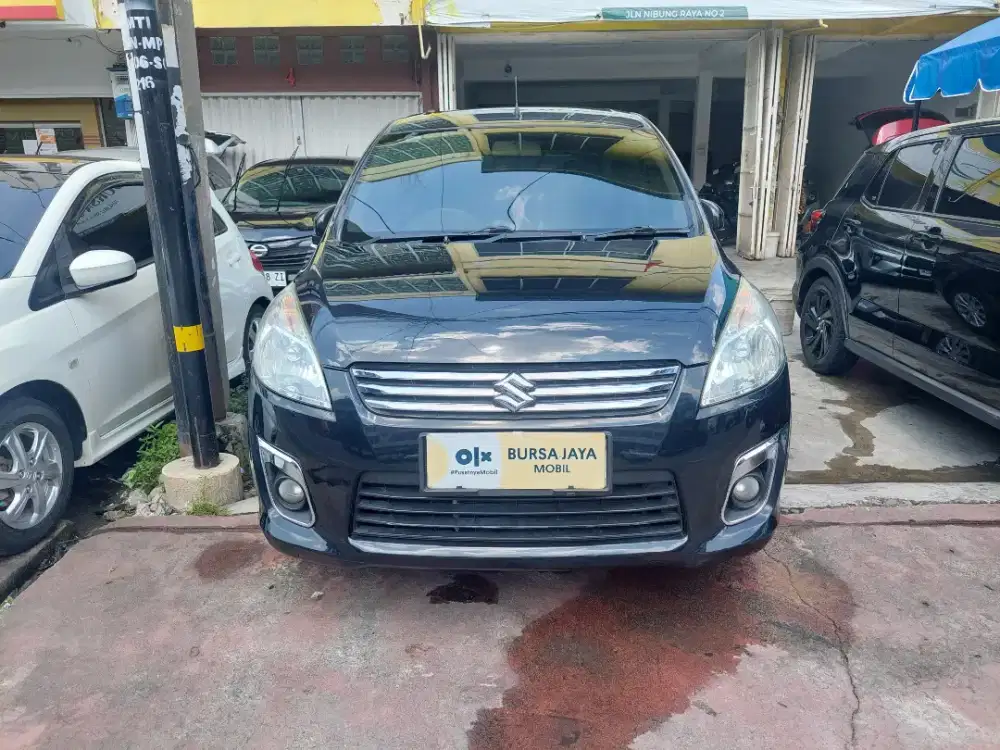 SUZUKI ERTIGA GX 1.4 A/T HITAM 2013
