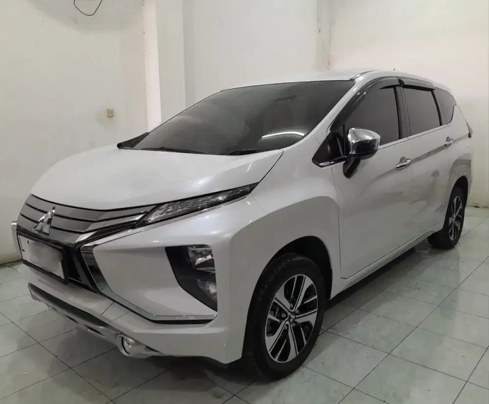 Mitsubishi Xpander Ultimate 2017 Putih Automatic
