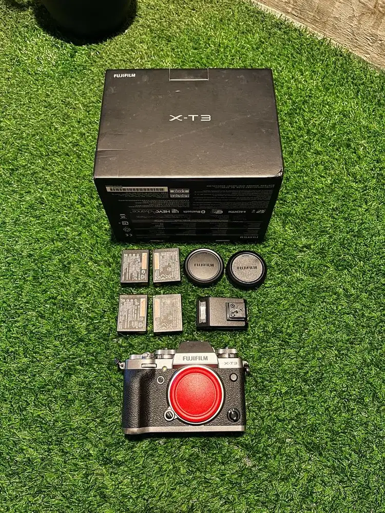 Fujifilm X-T3 APS-C Mirrorless Silver Argent Resmi Bekas