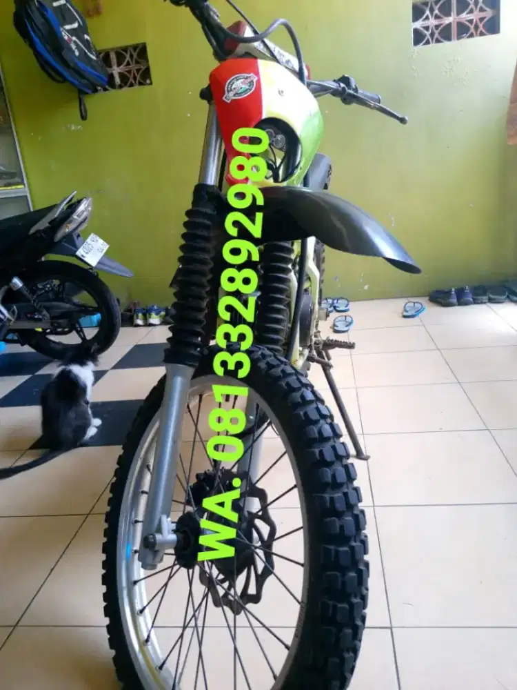 Kharisma Custom Ckeaveland Dirt Bike