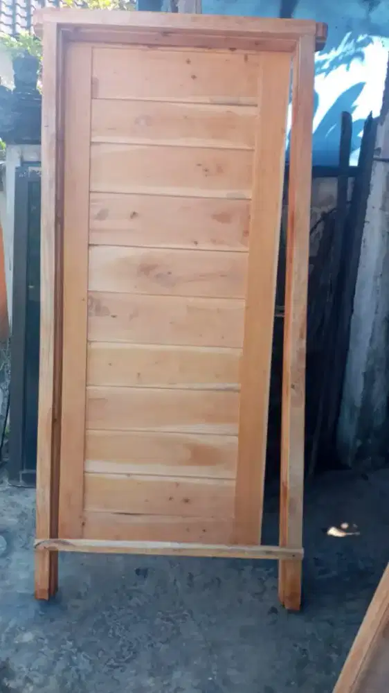Jual kusen set pintu baru