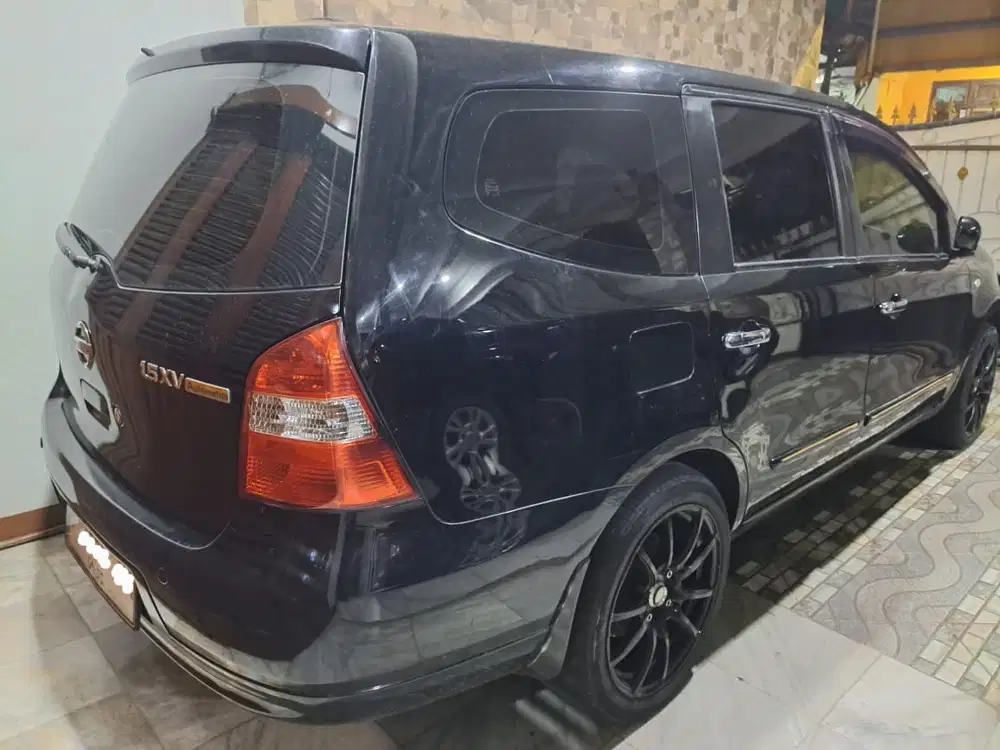 Nissan Grand livina 2012 Bensin