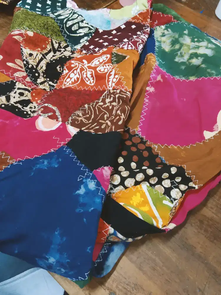 HSC2025 barang bekas naik kelas - baju kain perca