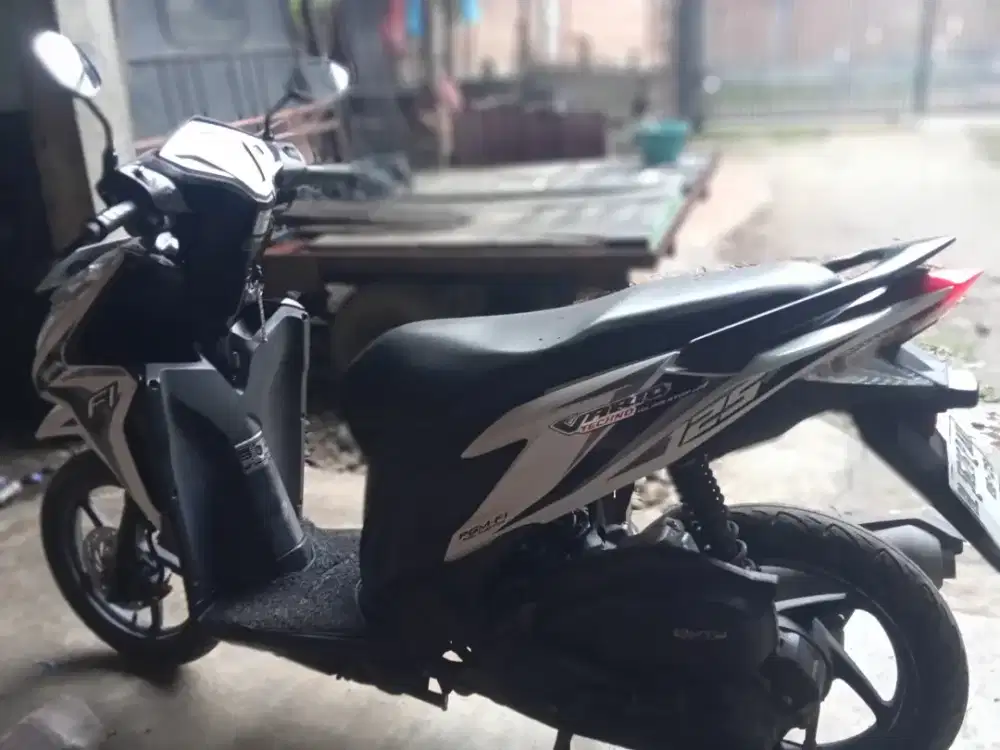 Dijual Vario 2014 akhir