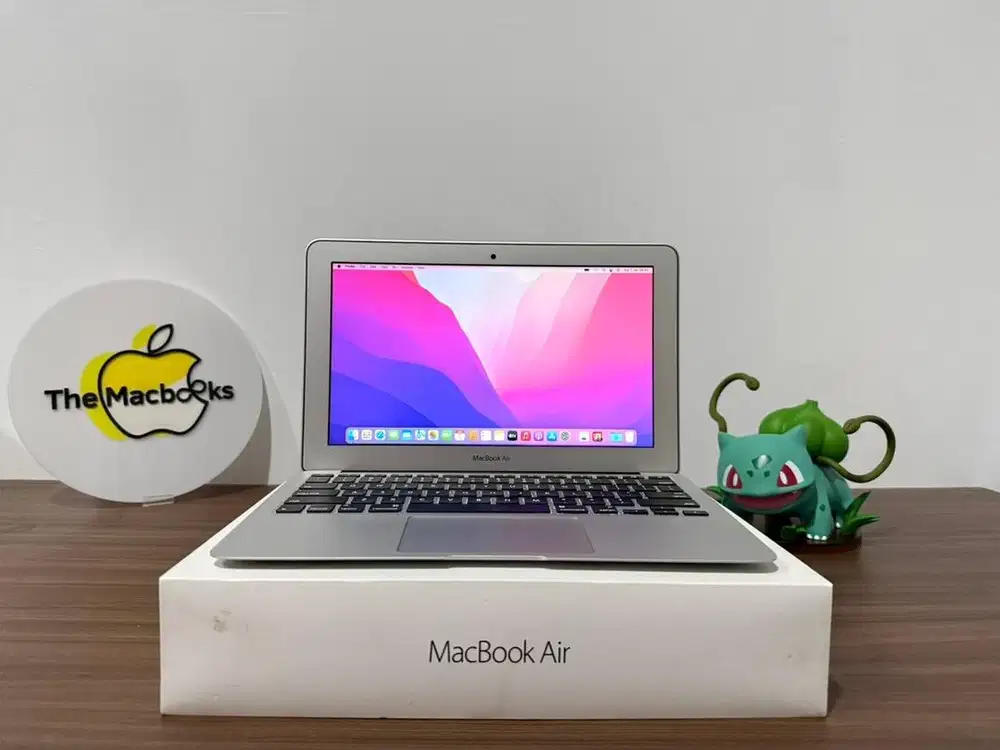 Macbook Air Early 2015 MJVM2 core i5 Ram 4gb Ssd 128gb 11 inch Fullset