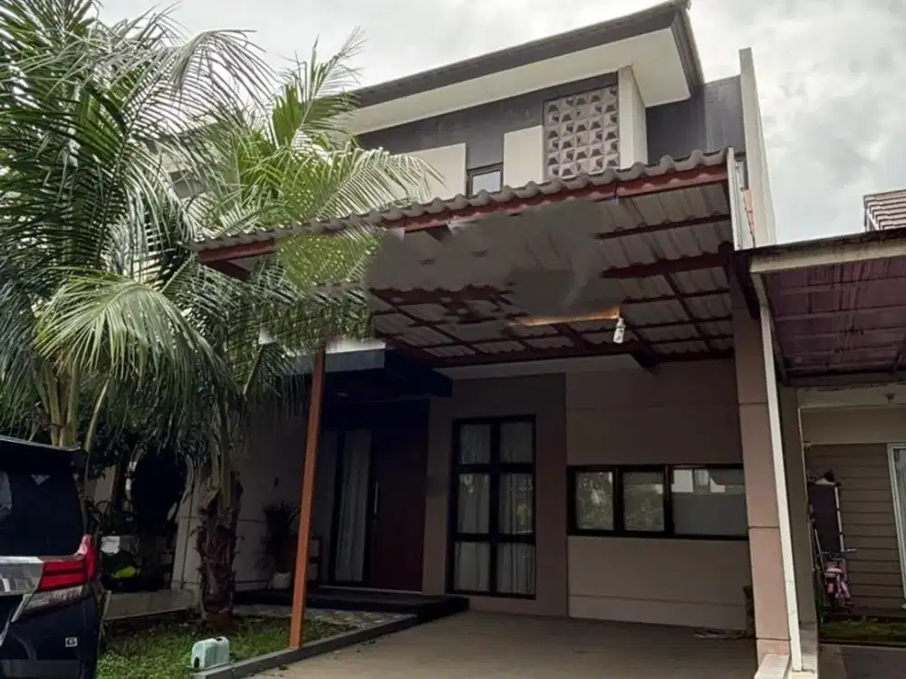Dijual Rumah New Cerryville 2 Lantai Semi Furnished Siap Huni, 3 Kamar Tidur ada Ruang Terbuka dan Taman di Belakang, Bisa KPR, Grand Wisata Bekasi