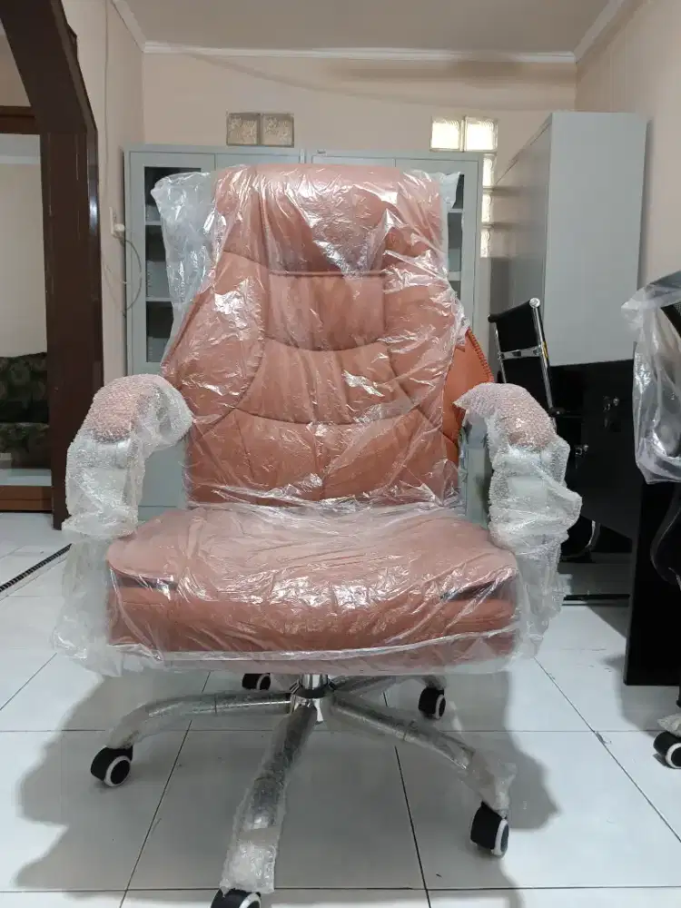 Kursi Kantor Direktur