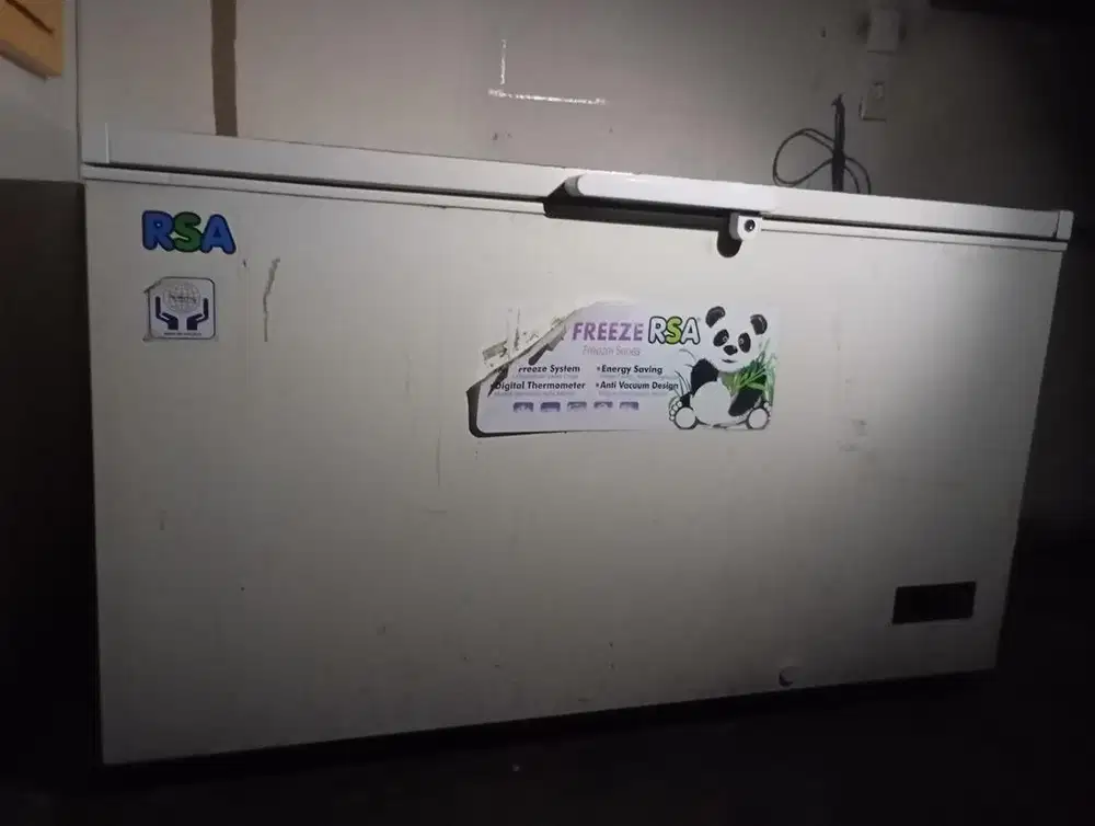 Freezer Merek RSA