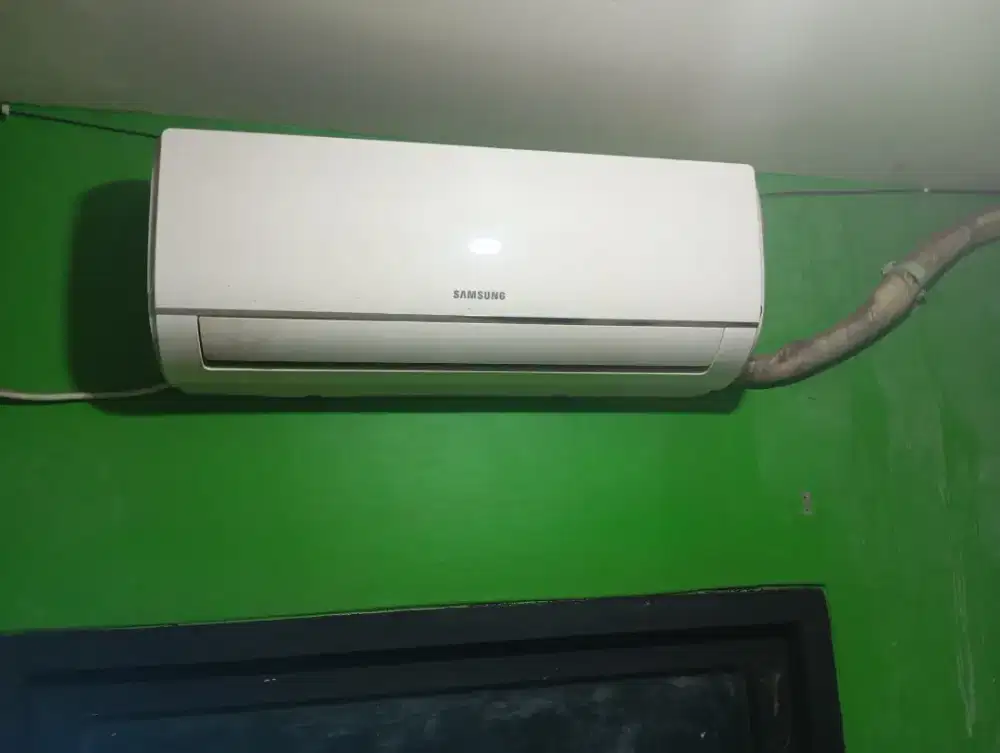 Dijual AC 1/2 pk merk samsung