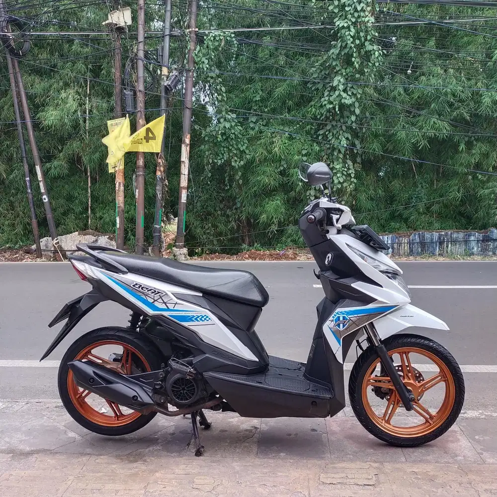 Honda Beat Eco 110 2018 Putih Mesin Aluss