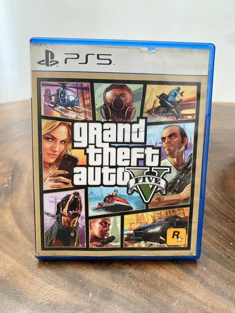 BD GTA V For PS5 / Kaset GTA(grand theft auto V) untuk PS5