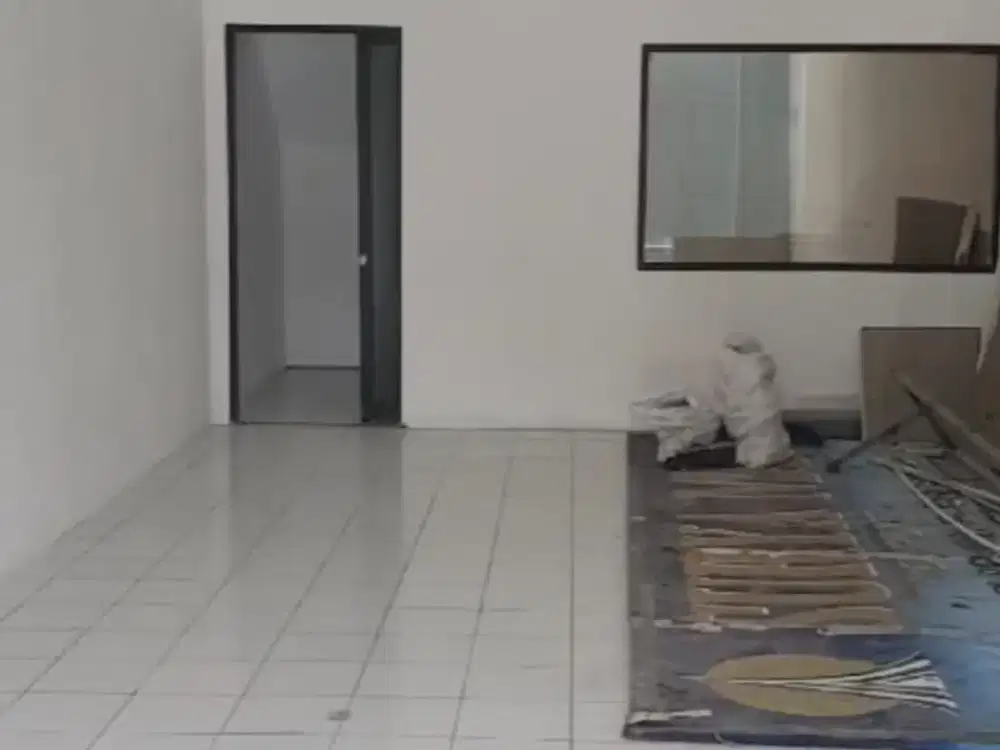 Disewakan Ruko 4 Lantai Strategis di Pasirkaliki Bandung