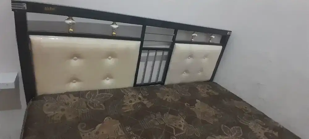 Dipan Besi Aloha + Springbed Deluxe (160 x 200)