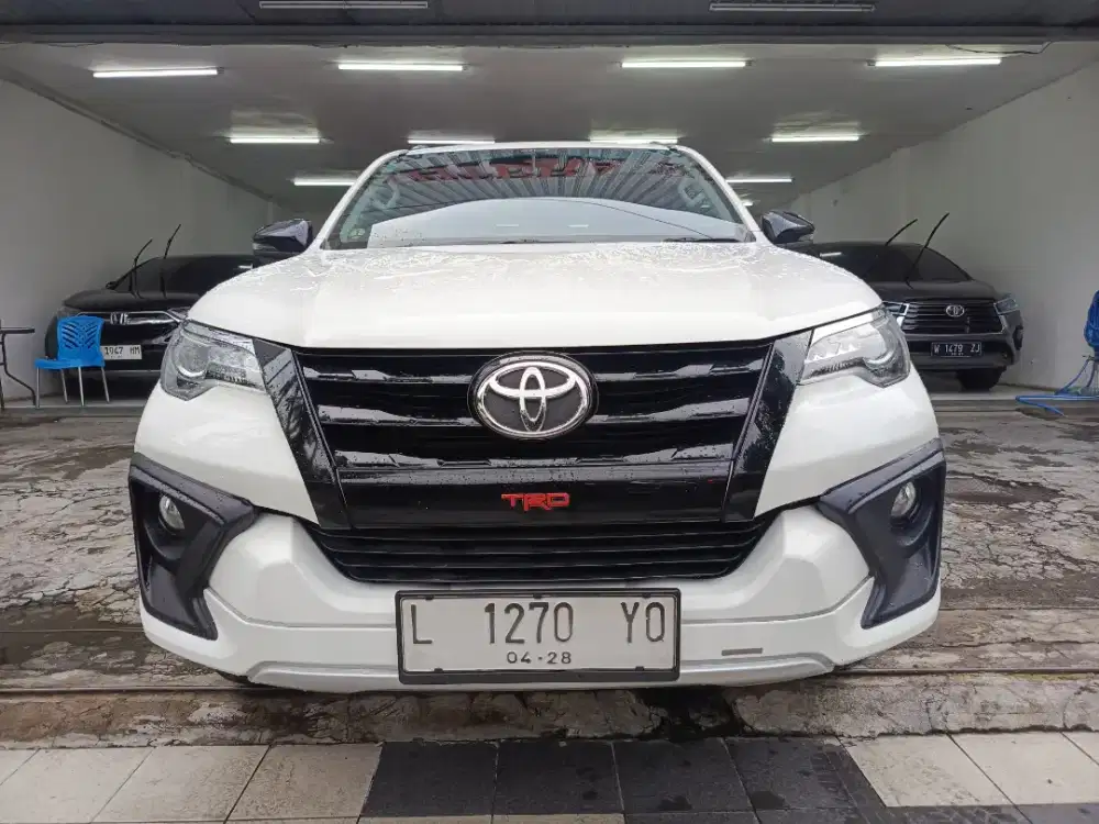 Toyota Fortuner VRZ TRD Sportivo DP Minim 40