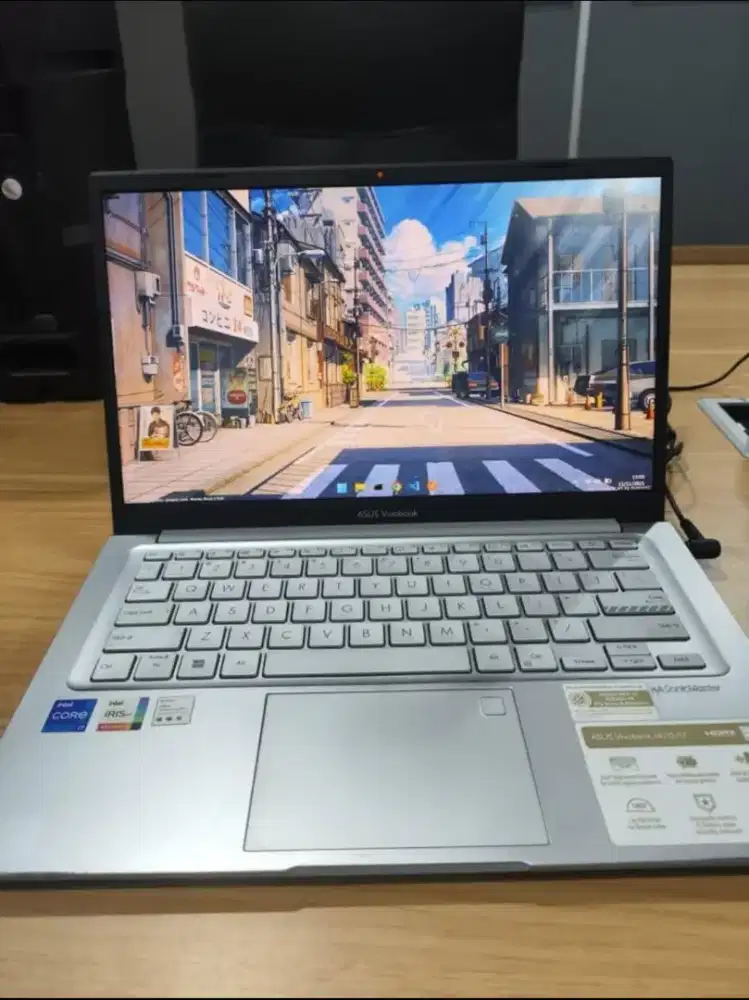 Asus vivobook 14, core i7, 16GB/1TB