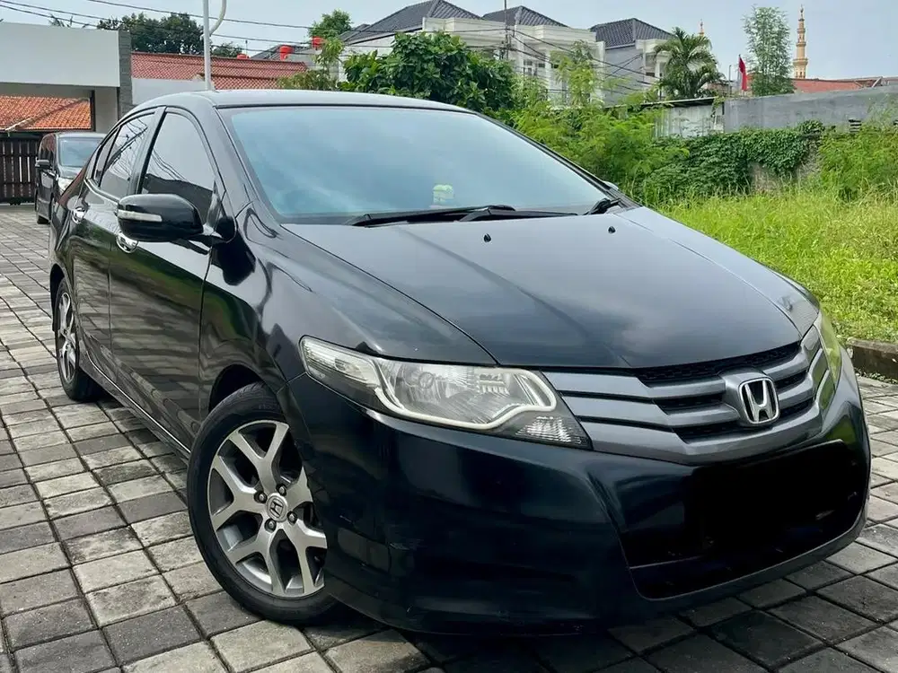 Honda City 1.5 E Hitam A/T Tahun 2011
