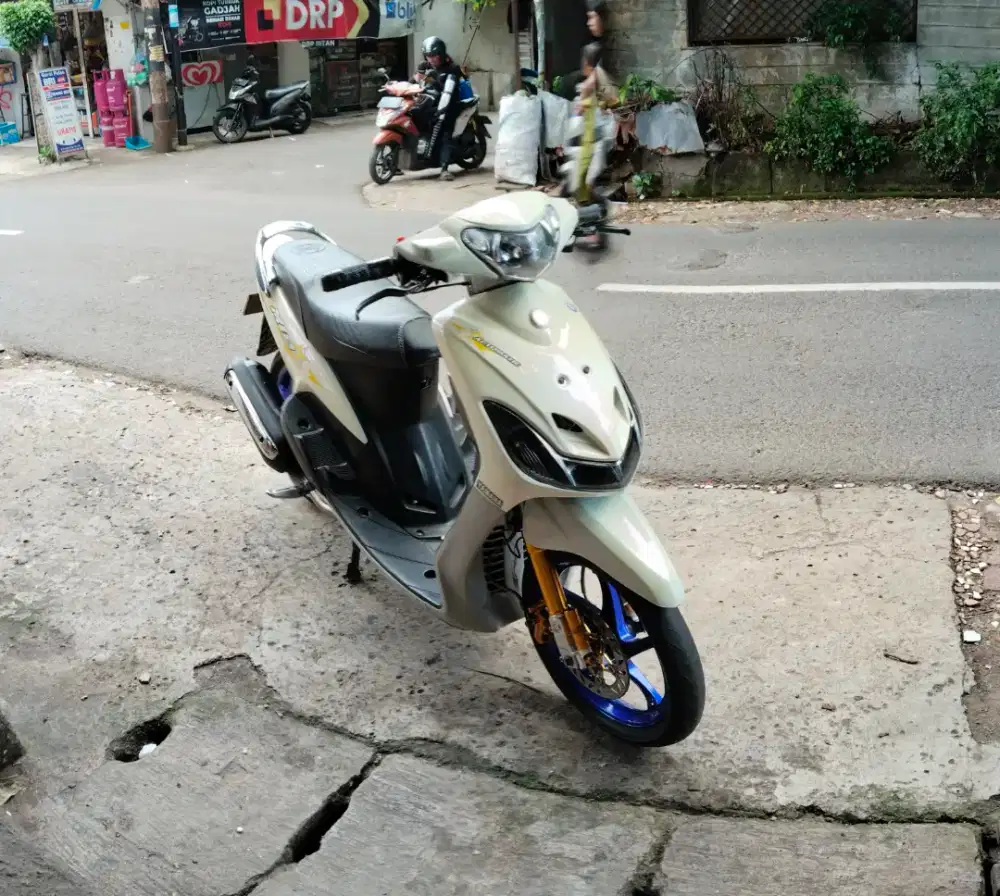 mio smile 2011 SS BPKB stnk hilang