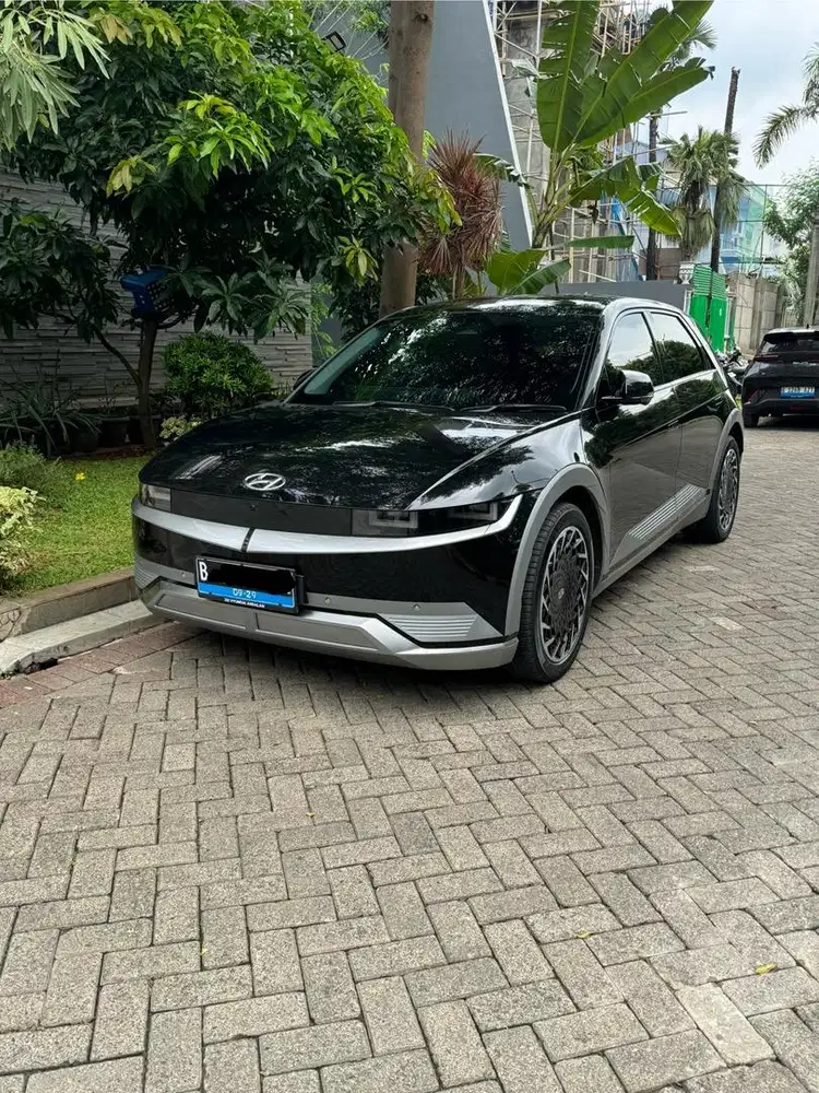 Hyundai Ioniq 5 - 2023 Low KM
